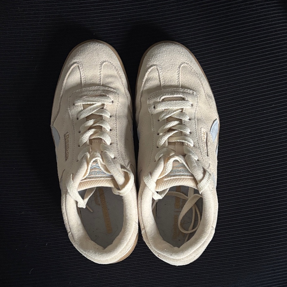 Reebok Cream and Light Blue Sneakers